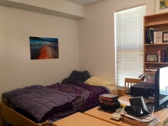 EV Studio Sublet 12/15-1/3 2