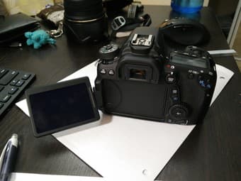 canon 70D body - WARRANTY til 2018 - $850 3