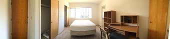 Master room with private bathroom/access in 2B*2B house--Menlo park 1