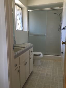 Master room with private bathroom, access in 2B*2B house-Menlo Park 3