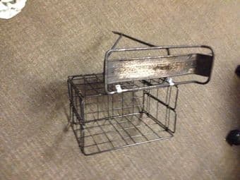 $45 Bike rack with 1 folding basket, pretty good condition 3