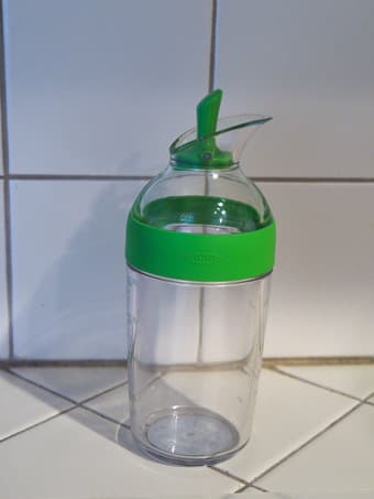 Salad Dressing Shaker OXO -  $10 3