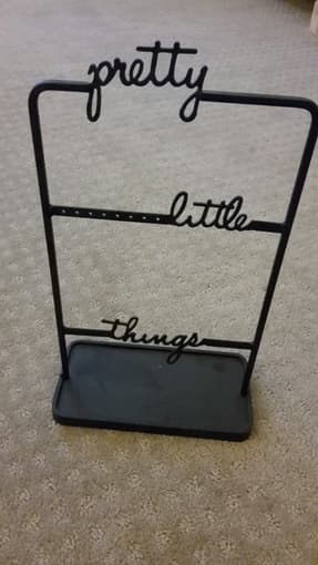 Jewelry stand / organizer - $10 2
