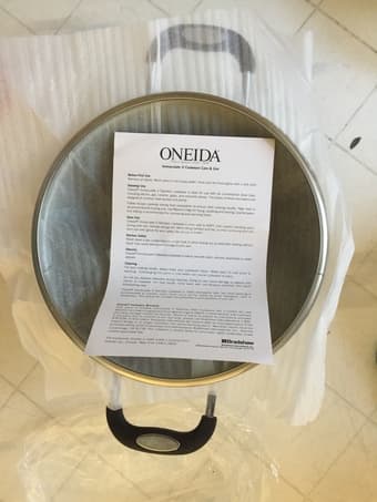 ONEIDA Pot($15) 炖锅, egg cooker 蒸蛋器($5), Yogurt Maker 酸奶机($3) 2