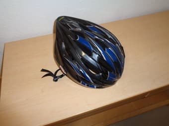$18_Helmet 1