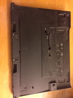 Thinkpad Ultrabase dock for X220 Series 2