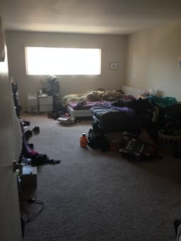 Master Bedroom in Mtn Vw for $1400/month (for 1-2 occupants) 1