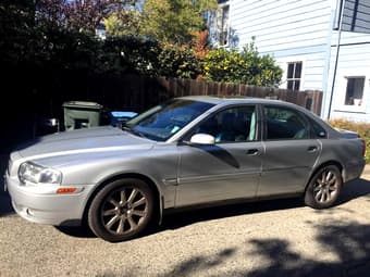 2005 volvo S80 with low mileage 1