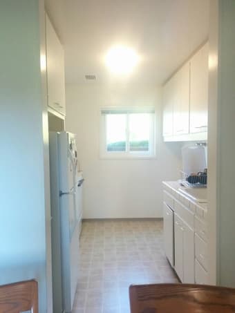 Sublet, Dec 3-23, 2 bedroom apartment, on campus - $1500 (negotiable) 3
