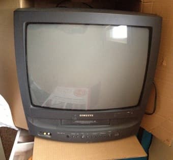 27" Samsung TV $10 1