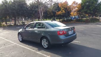 2007 Volkswagen Jetta (87,000 mi) - $4300 obo 2