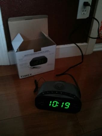TIMEX alarm clock $10 1