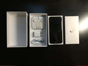 iPhone 6 - Space Gray, 64GB, completely new 1