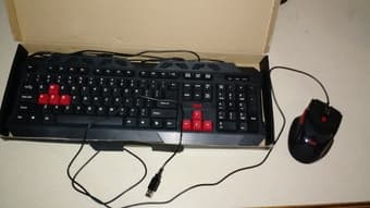 New Azza gaming mouse and keyboard - $8 2