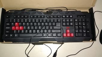 New Azza gaming mouse and keyboard - $8 3