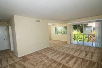 Menlo Park 2Br/2Ba apartment 客厅招租 1月23日开始拎包入住 3