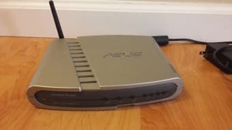 $10_Wireless router 1