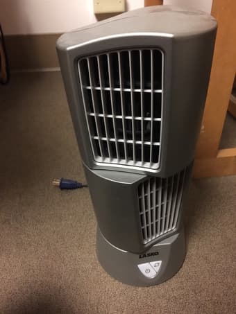 SELLING BRAND NEW Lasko Platinum Desktop Tower Fan T14300 1