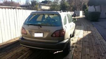 1999 Lexus RX300 SUV- Clean Title- Excellent Condition 3