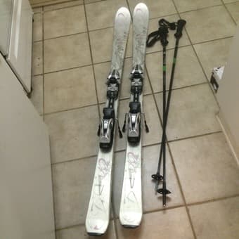 Women's Skis + boots +poles for sale!!! $175 3