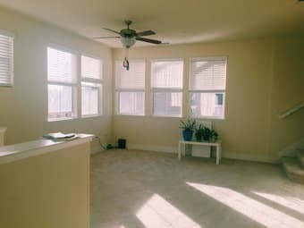 $1460 - Master bedroom of 3B3B Townhouse in Mountain View 2