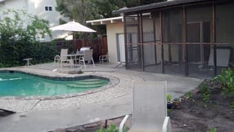 Small Room for rent in big house with pool- $860 2
