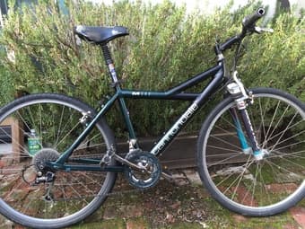 Cannondale women's commuter bike 1