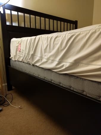 Queen bed set: frame, mattress, and box spring 2