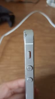 Used white iPhone5 16GB 2