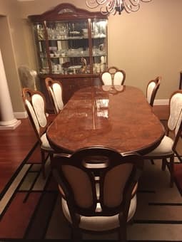 Excellent dining set + China cabinet for a great price 1