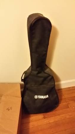 Yamaha C40 Classical Guitar + Bag + Pick + Strings + Stand - $110 3