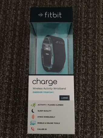 Fitbit Charge $90 (Black, L) 1