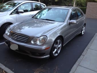 Mercedes Benz C230 2005, Low Mile 2