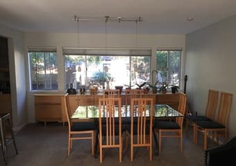Lovely 3BR/2.5BA townhome in prime downtown Palo Alto location 2
