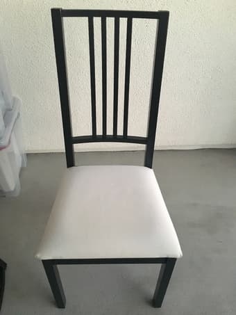 Set of 4 dining chairs 1
