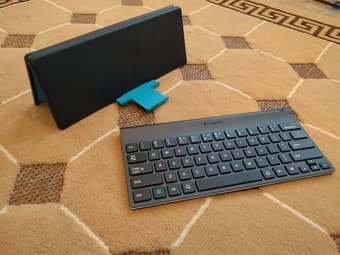 Logitech Bluetooth Tablet Keyboard - $15 2