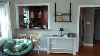 Share 2br-1ba house in Redwood City - $1250/month 1