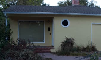 Furnished Room available in Menlo Park home 1