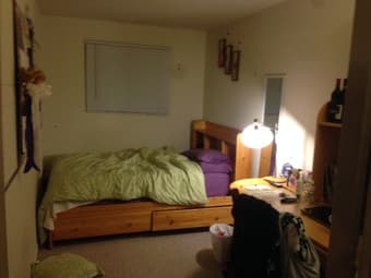 1 bedroom available in 3br apartment - Menlo Park 1
