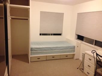 Bedroom in Furnished Lakehouse Available: $1400/month, all included 2