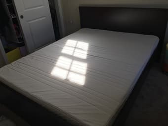 Moving Sale! Queen Size Bed (frame and mattress) - 300$ 1