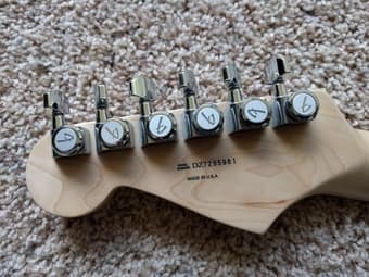 Fender American Deluxe Stratocaster 3