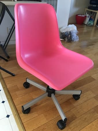出售椅子6把共40美元，six chairs for $40 2