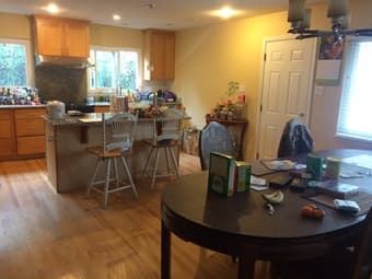 1180: One bedroom in beautiful 4 bedroom house available 2