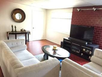 $1000 private room in spacious 2 story home - Sunnyvale 1