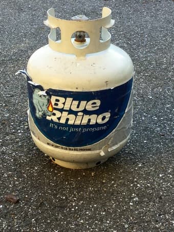 Blue Rhino Tank. 15 lb. ONLY $5 1