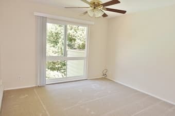 *Great Location* 1Bed+Private Bath in Mountain View avail now(Female) 2