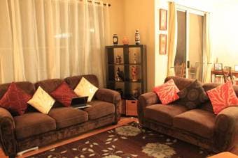 Sofa and loveseat (Very Good condition!!) 2