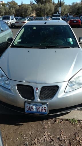 Silver Pontiac G6 2008 - $2900 3