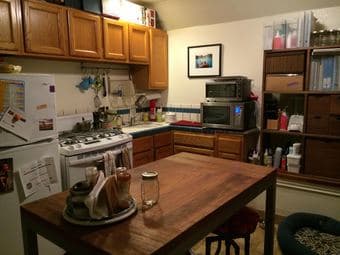 Subject: Apartment Available: 1 bedroom (UNDER MARKET pricing) 2